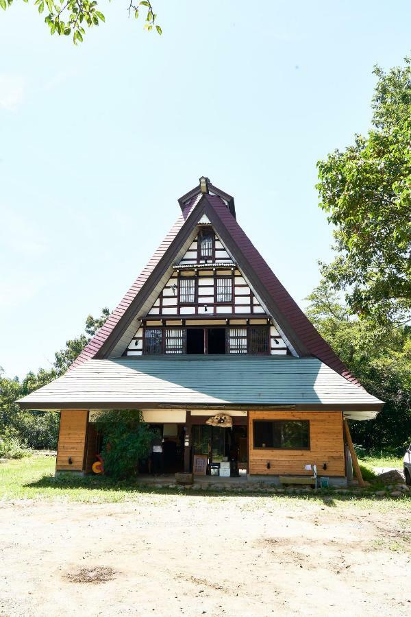 Guesthouse Kazura Nanto Bagian luar foto