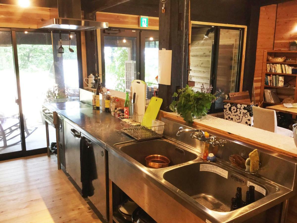Guesthouse Kazura Nanto Bagian luar foto
