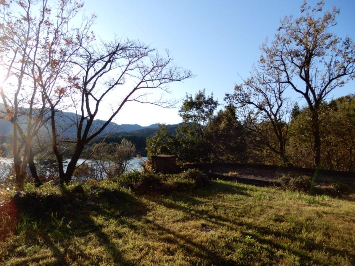 Guesthouse Kazura Nanto Bagian luar foto